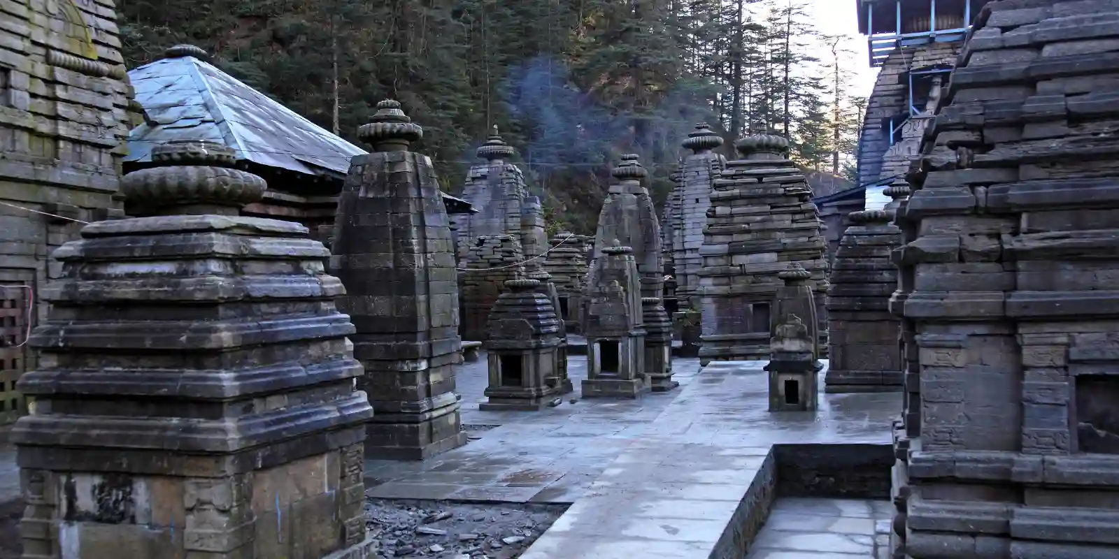 Jageshwar Dham ancient Shiva temple complex in Almora Uttarakhand near Adi Kailash Yatra route